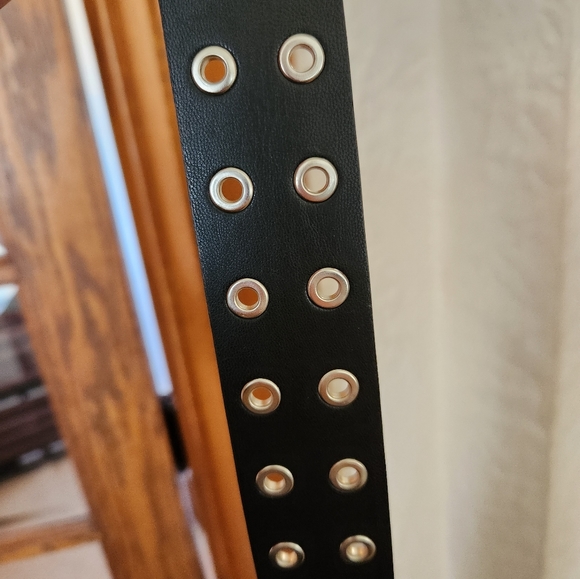 Belt - Picture 3 of 3